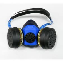 REUSABLE RESPIRITORY HALF FACE MASK WITH P3 FILTERS (FFP3)